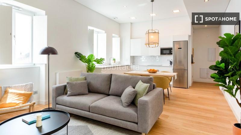 Foto 1d623b1d-b19d-4471-af00-0dfa87ec4868. Alquiler piso apartamento de 2 dormitorios en alquiler en malasaña, en Madrid