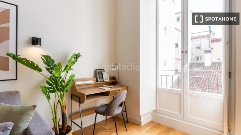 Foto 54d9fc93-0d18-4d0f-bf52-4a6997610fc2. Alquiler piso apartamento de 2 dormitorios en alquiler en malasaña, en Madrid
