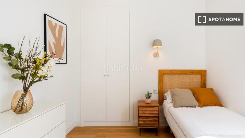 Foto 63f9c3a3-23b7-4006-8414-bb63861d087c. Rent flat with heating in Universidad-Malasaña Madrid