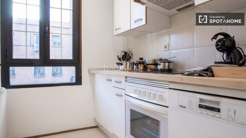Foto 5eef1aa0-0d31-4ee4-9857-ac6d8d51636d. Location appartement avec chauffage dans Valdeacederas Madrid