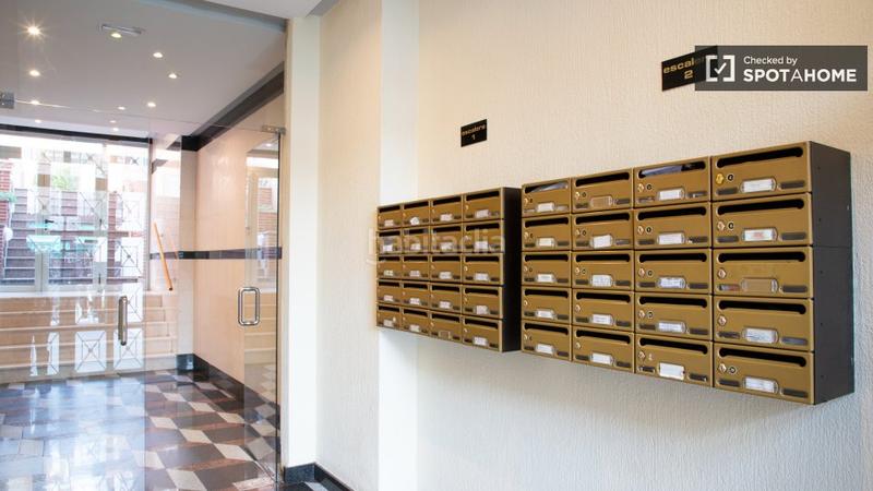 Foto e7b2cffe-ad02-478c-9dcf-c909228d2cbd. Location appartement avec chauffage dans Valdeacederas Madrid