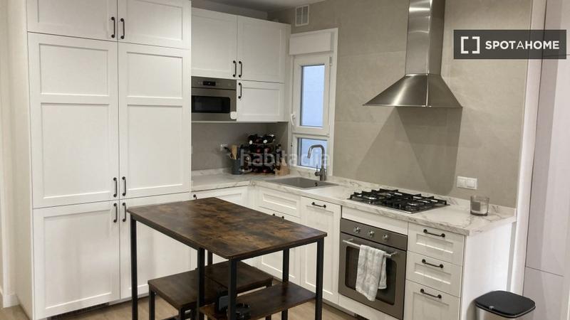 Foto 3d4ecacc-3601-4fd4-8987-987410bc4a56. Alquiler piso apartamento de 2 dormitorios en alquiler en Madrid