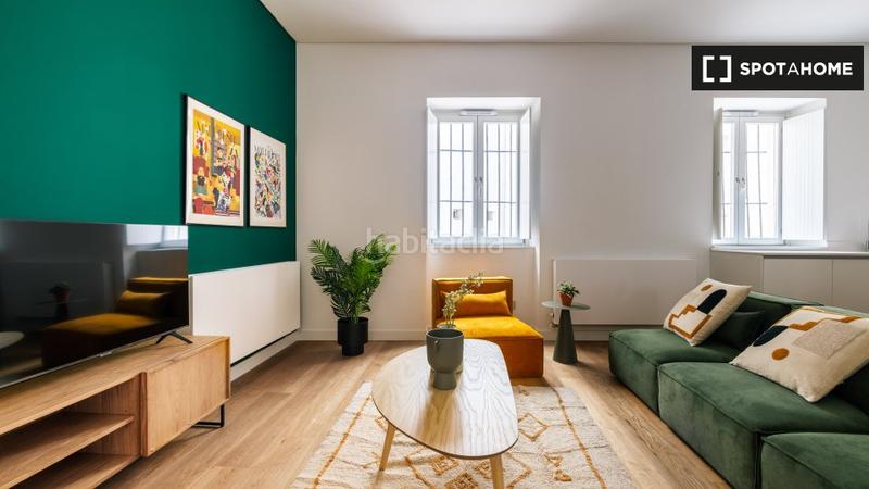 Foto 3bf29473-4b54-42e9-8ab2-1b51053fe267. Alquiler piso apartamento de 3 dormitorios en alquiler en malasaña, en Madrid