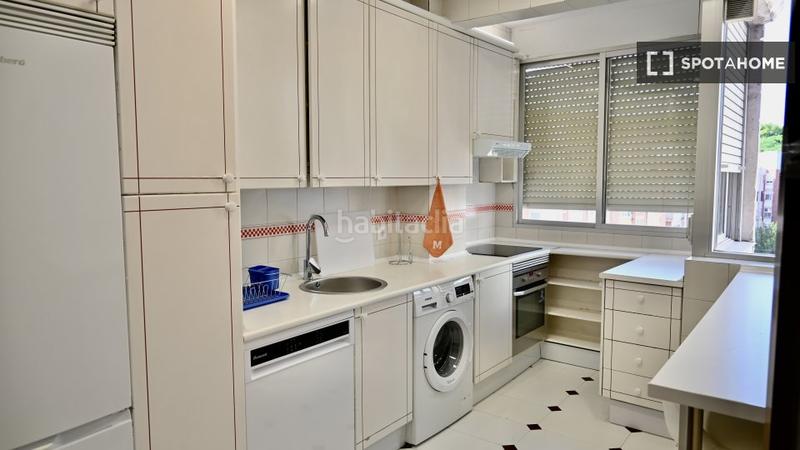 Foto 68ce76ab-ac5c-4c48-90ad-f6c447cb1990. Rent flat with heating in San Isidro Madrid