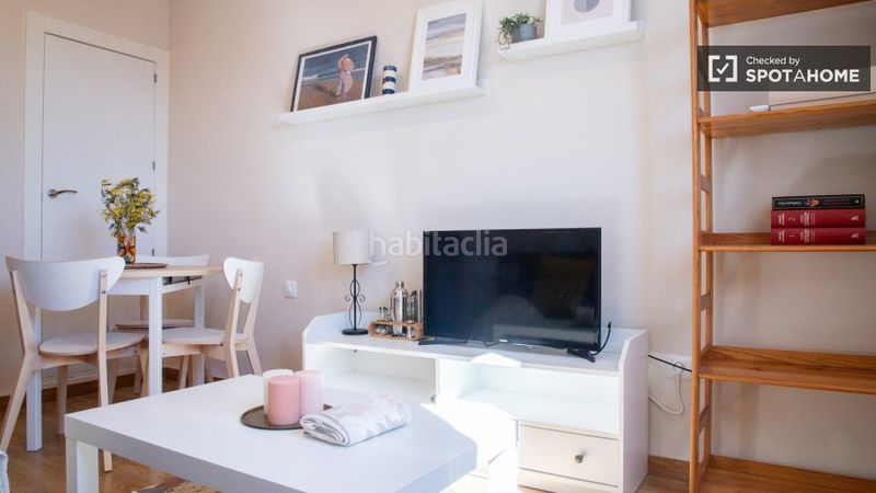 Foto 49738454-41a1-4fda-bdb9-f1dd7bc6d017. Rent flat with heating in Embajadores-Lavapiés Madrid