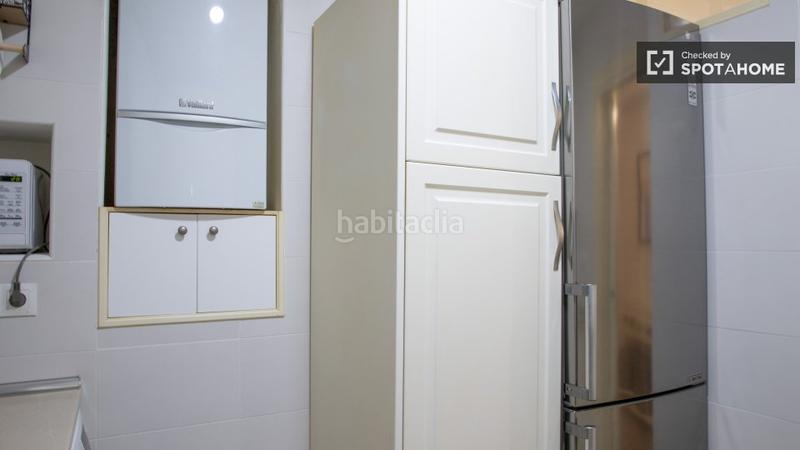 Foto 963a3192-e3b0-470c-9cea-983b9ad8ec4a. Alquiler piso apartamento de 3 dormitorios en alquiler en cuatro caminos, en Madrid