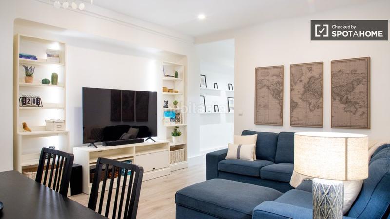 Foto 982314a6-2476-4a41-a55e-0405edf061d8. Alquiler piso apartamento de 3 dormitorios en alquiler en cuatro caminos, en Madrid