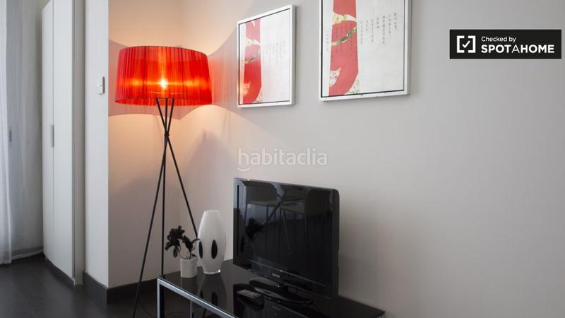 Foto f8060e25-fa54-40c5-93c3-02a378ac66ea. Alquiler piso apartamento en alquiler en chueca, en Madrid