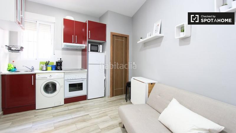 Foto b840a295-917b-4847-b0b1-9782d95f3d9f. Alquiler piso apartamento de 2 dormitorios en alquiler en tetuán, en Madrid