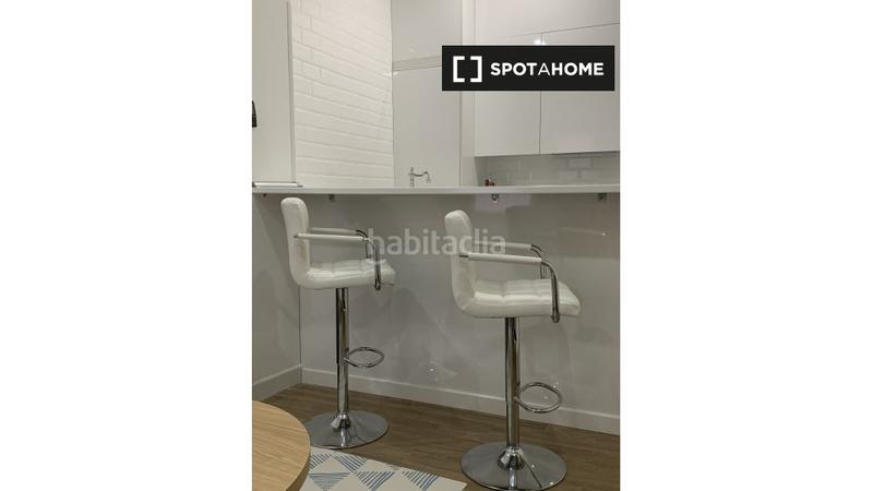 Foto 2bb0f436-8625-4264-a325-8ad05e3e402e. Miete etagenwohnung mit heizung in Vista Alegre Madrid