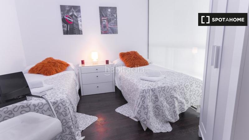 Foto d44bbf95-5e69-417f-b23a-5d70722b1a87. Alquiler piso apartamento de 3 dormitorios en alquiler en palacio, en Madrid