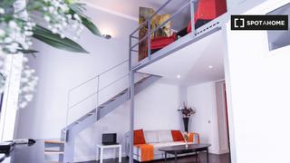 Miete Etagenwohnung in Embajadores-Lavapiés. Apartamento de 3 dormitorios en alquiler en palacio, madrid
