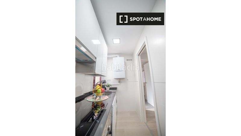 Foto df7ff0e2-8ba0-45f3-a4f0-0c89ed084ee4. Location appartement avec chauffage dans Pinar del Rey Madrid
