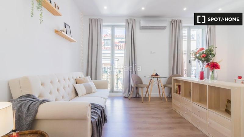 Foto f5919ee7-d04d-4aa6-8664-4a8058a7134f. Alquiler piso estudio en alquiler en universidad, en Madrid