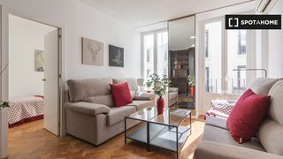Miete Etagenwohnung in Sol. Apartamento de 3 habitaciones en alquiler en madrid