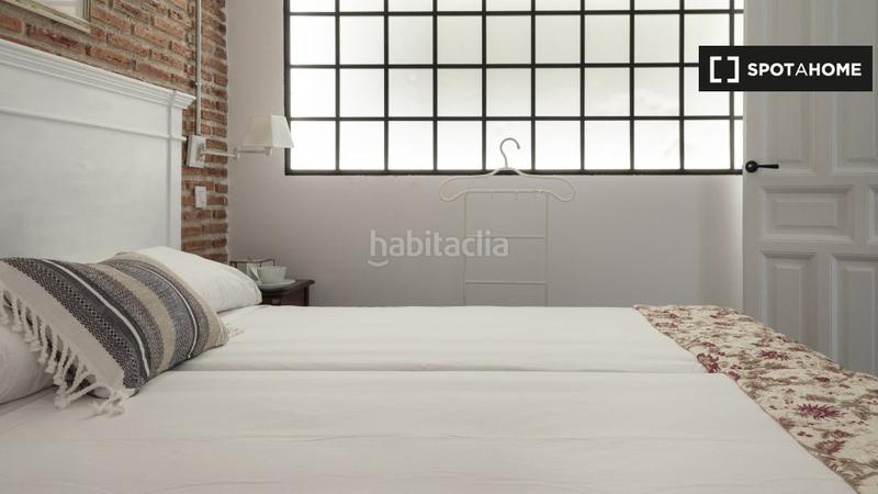 Foto dc65f6ea-2658-4447-bf16-23624a91603c. Affitto appartamento con riscaldamento in Cortes-Huertas Madrid