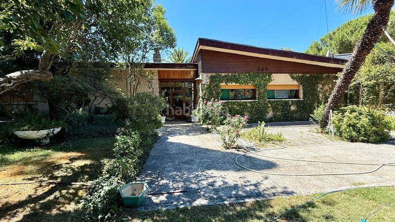 Foto 4be75eaf-4297-4ffd-bc3b-046c1ebc0aba. Xalet amb xemeneia calefacció aparcament piscina a Madrid