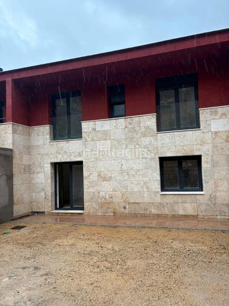 Foto ff77e4ea-ecd4-401e-84a6-ebb16c5219b8. Chalet avec chauffage parking dans Collado Mediano