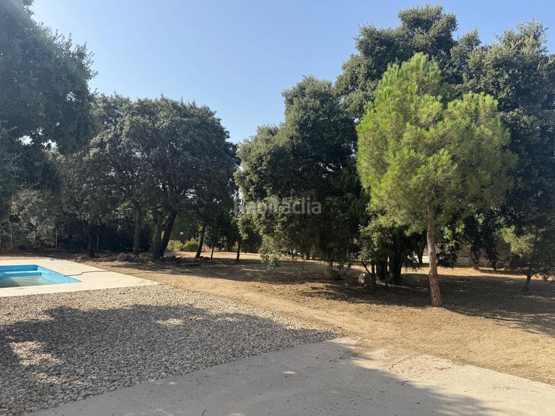 Foto 350ba1cd-f046-48fc-855c-984db76c0b25. Xalet amb calefacció aparcament piscina a Mojadillas-Parque de las Infantas-El Paraiso Valdemorillo