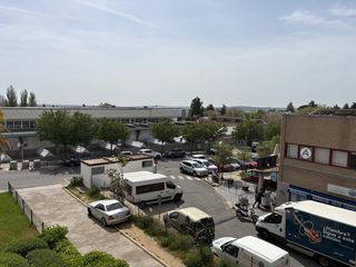 Pis  Calle tomillo 1. ?? amplia vivienda familiar con garaje y trastero en el zaburdón