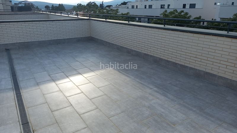 Foto 8241b11a-081d-42b7-8747-dd6baf1992c9. Casa adossada amb calefacció aparcament piscina a Colmenar Viejo