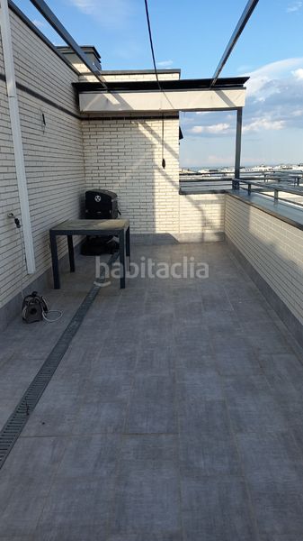 Foto dfeada64-120a-4def-9416-d7ba472ca27e. Casa adossada amb calefacció aparcament piscina a Colmenar Viejo