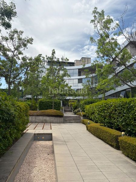 Foto fbedb0c0-2a32-4141-9853-0ec7535e22d8. Estudi amb calefacció piscina a Valdemarín Madrid
