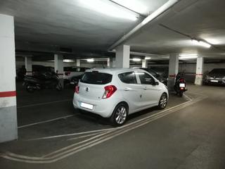 Parking coche  Carrer del mariscal cabanes. Plaza parking para coche pequeño
