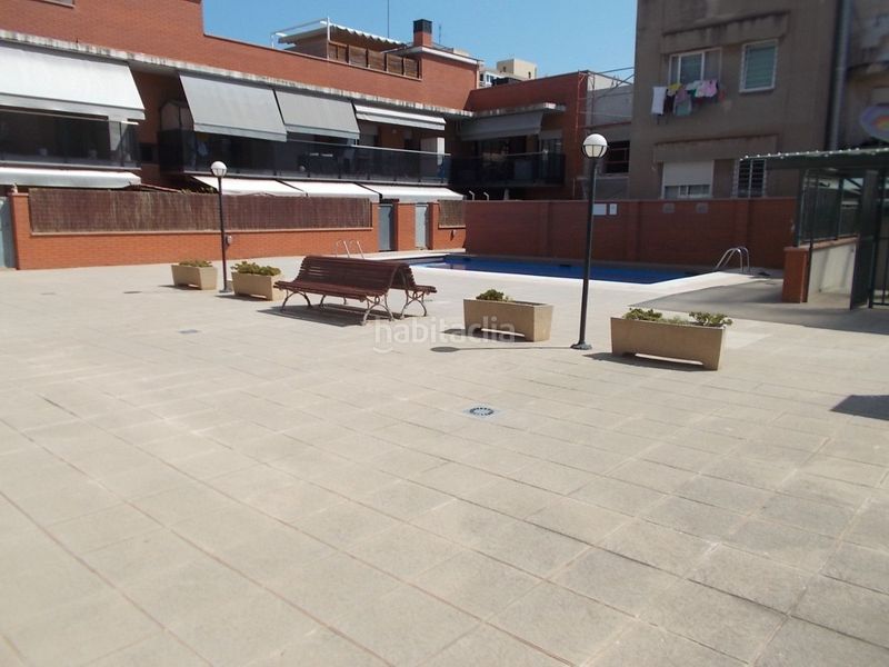 Foto 7e0c9ab3-c098-47eb-9f43-780bff66ff28. Dúplex amb calefacció aparcament piscina a Progrés - Pep Ventura Badalona