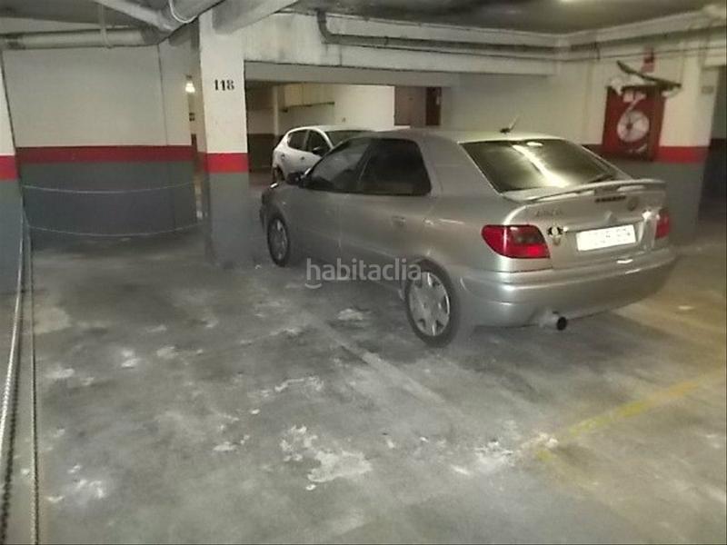 Foto cef626bb-2542-4a66-ba50-66fb78245c9e. Posto auto in Artigues Badalona