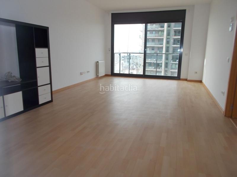 Foto 375d3bb4-0a93-4a9f-a3bd-744c06775dfb. Appartement avec chauffage parking piscine dans Port Badalona