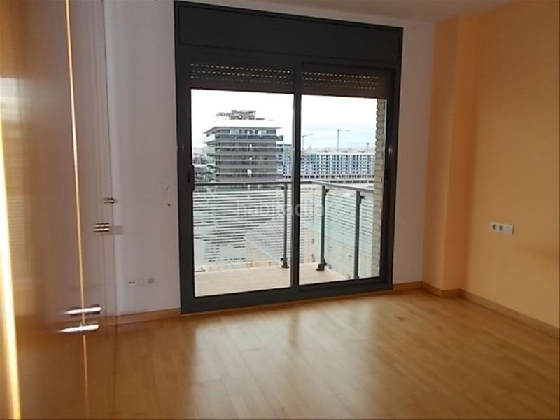 Foto 59a37dbf-34b8-4824-b9ac-559371ce57a8. Appartement avec chauffage parking piscine dans Port Badalona