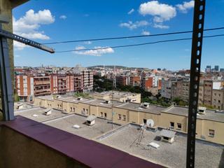 Appartement à Les Planes. Especial inversores, se vende con inquilino