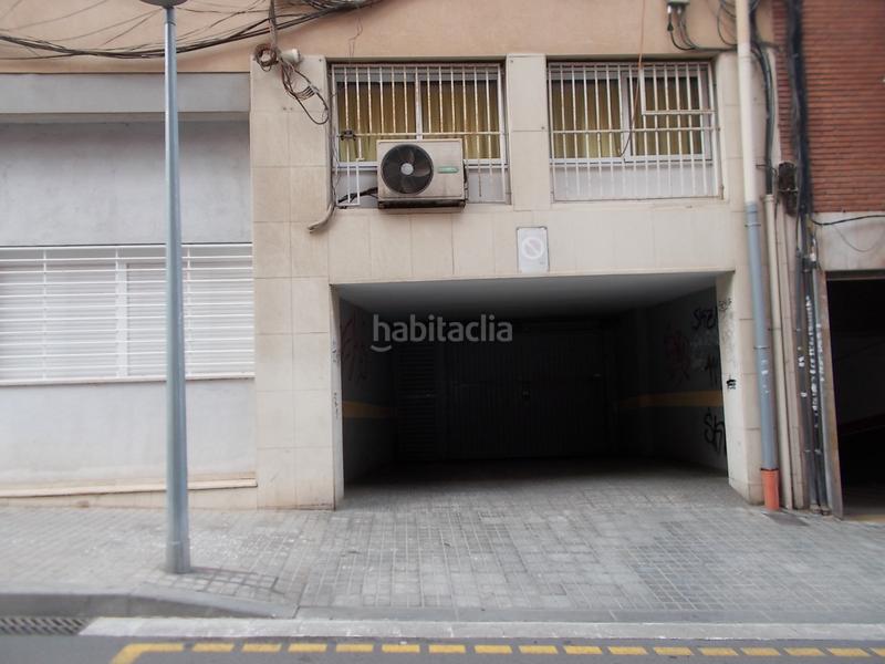Foto de220b2f-7aa2-48d6-9c03-1fc329bf2266. Parking coche plaza de parking de facil acceso y maniobra en Badalona
