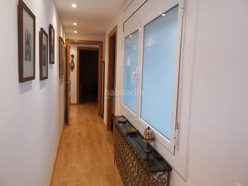 Foto bdd1c53b-5184-4a71-93f5-40c0c8956b12. Piso en Centre Badalona