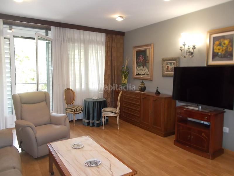 Foto e9ff179c-6ace-48de-8c17-f9861084890f. Piso en Centre Badalona