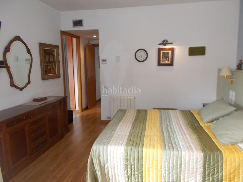 Foto f321fb9b-cfa2-4308-a838-f5b03d7b07df. Piso en Centre Badalona