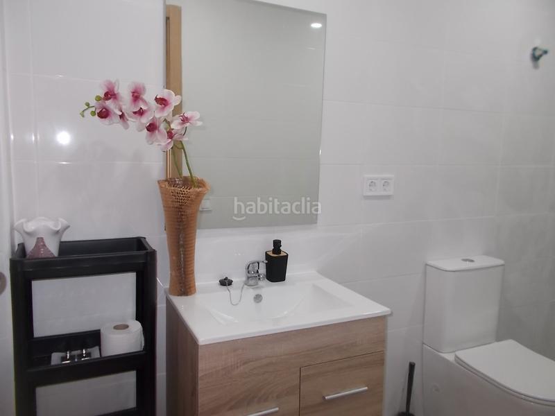 Foto b904b33c-ceee-471d-8724-8a7e68977cfc. Alquiler estudio alquiler estudio de 3 habitaciones Llefià, en Badalona