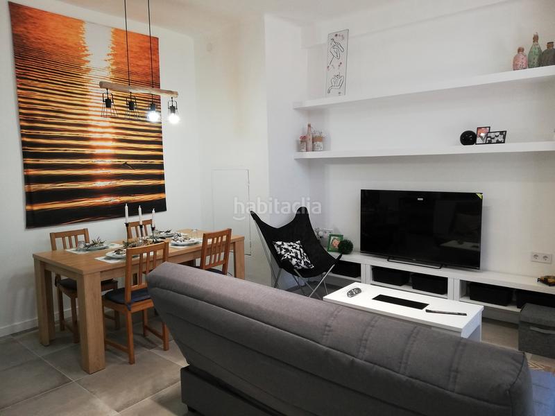 Foto d7c0d78e-c2a2-4c63-a310-f84a83f3fd01. Alquiler estudio alquiler estudio de 3 habitaciones Llefià, en Badalona