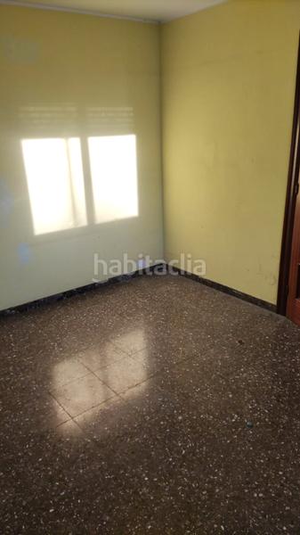 Foto e2d82059-a414-4541-a8cf-7b1115d258de. Pis amb aparcament a Progrés - Pep Ventura Badalona