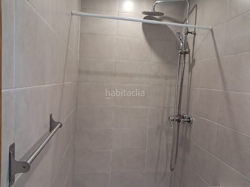 Foto ca3d2959-9fb0-4257-839a-e5ca36ef067f. Pis a Can Vidalet Esplugues de Llobregat