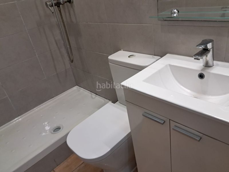 Foto ceb01ec4-8df6-42bb-86c8-b6d84e056830. Pis a Can Vidalet Esplugues de Llobregat