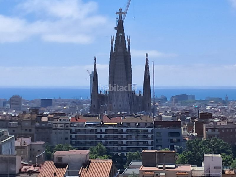 Foto 81ff5858-eac5-4dd8-b455-7cee2ef20274. Àtic amb calefacció a Baix Guinardó Barcelona