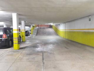 Aparcament cotxe a Sota el cami ral. Plaza de aparcamiento en venta en la calle valencia de granoller