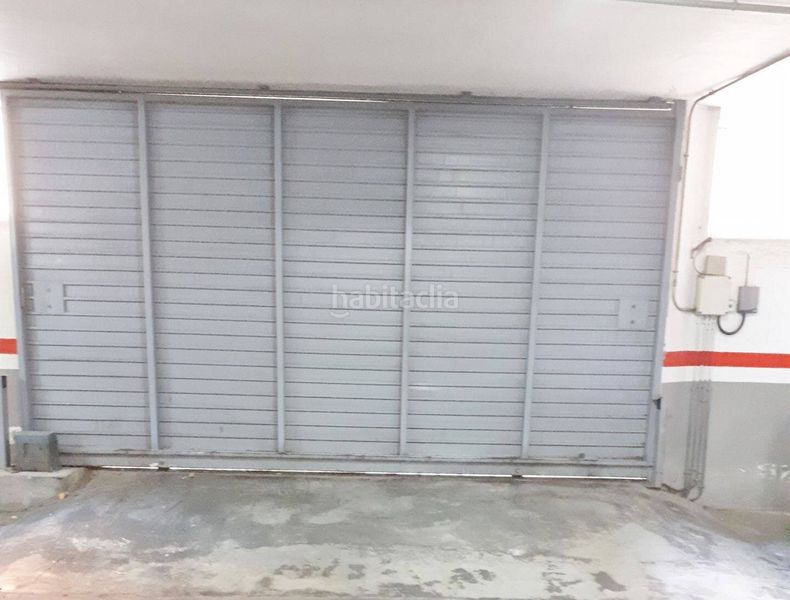 Foto 138a7da8-38a8-4a36-b60a-1d3c290e4c0b. Aparcament cotxe a Estació de França Mollet del Vallès