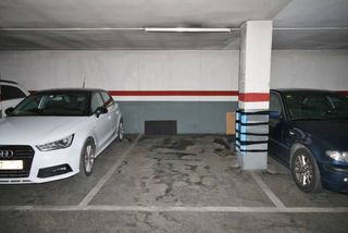 Parking coche en Riera Seca. Plaza de parking en venta en mollet del vallès.