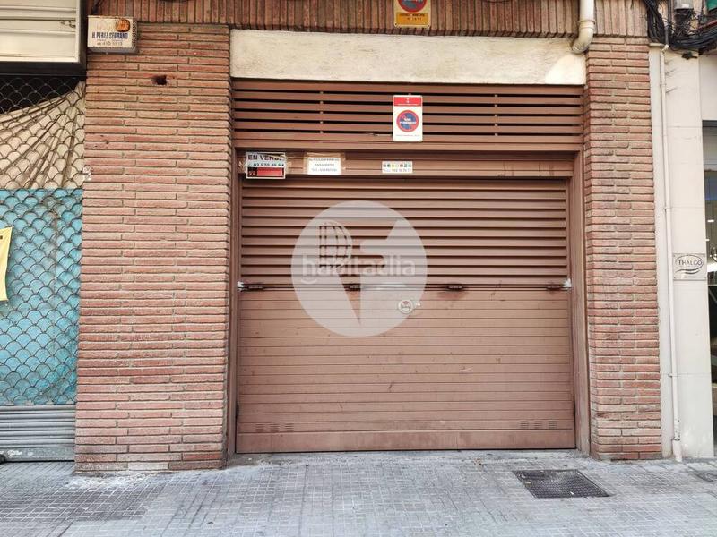 Foto 4077d6e3-7c52-4a6c-8cf2-ba099c13e40d. Autoparkplatz in Centre Mollet del Vallès