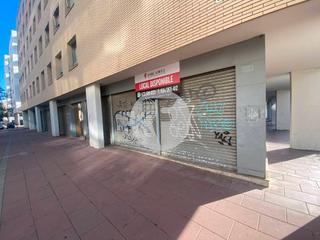 Local commercial à Santa Eulàlia. Local comercial disponible en hospitalet de llobregat. ubicado e