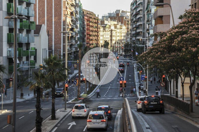 Foto 694b8d3d-941d-4741-8311-f8c336fdae67. Local comercial a La Salut Barcelona