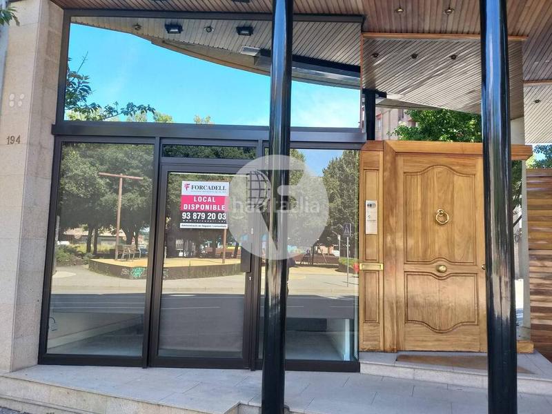 Foto a2862158-b96b-4fc0-9a1d-27fc1a7e881e. Lloguer local comercial a Joan Prim Granollers